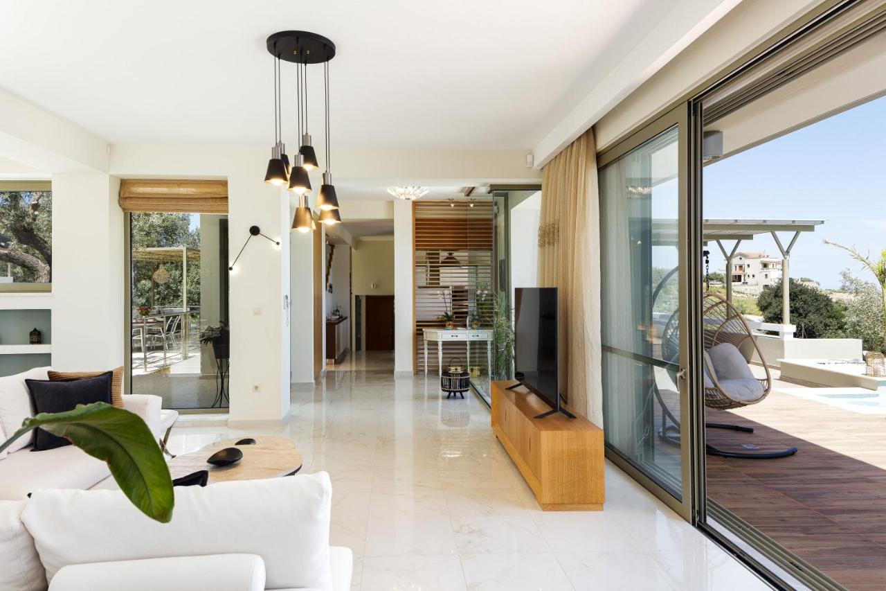 Rizes Villa With Jacuzzi & Heated Pool Agia Triada Экстерьер фото
