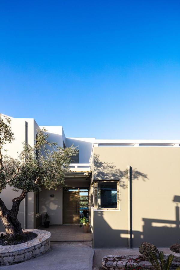 Rizes Villa With Jacuzzi & Heated Pool Agia Triada Экстерьер фото