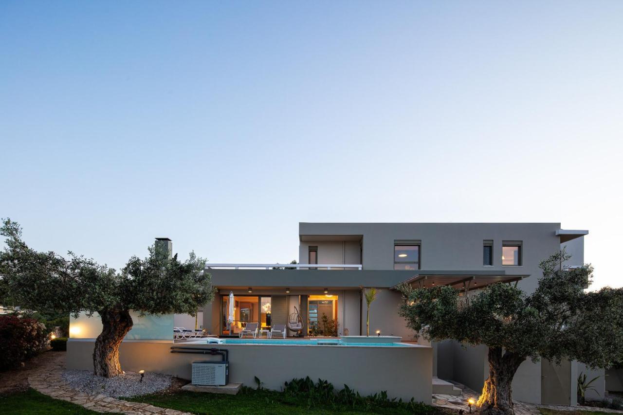 Rizes Villa With Jacuzzi & Heated Pool Agia Triada Экстерьер фото